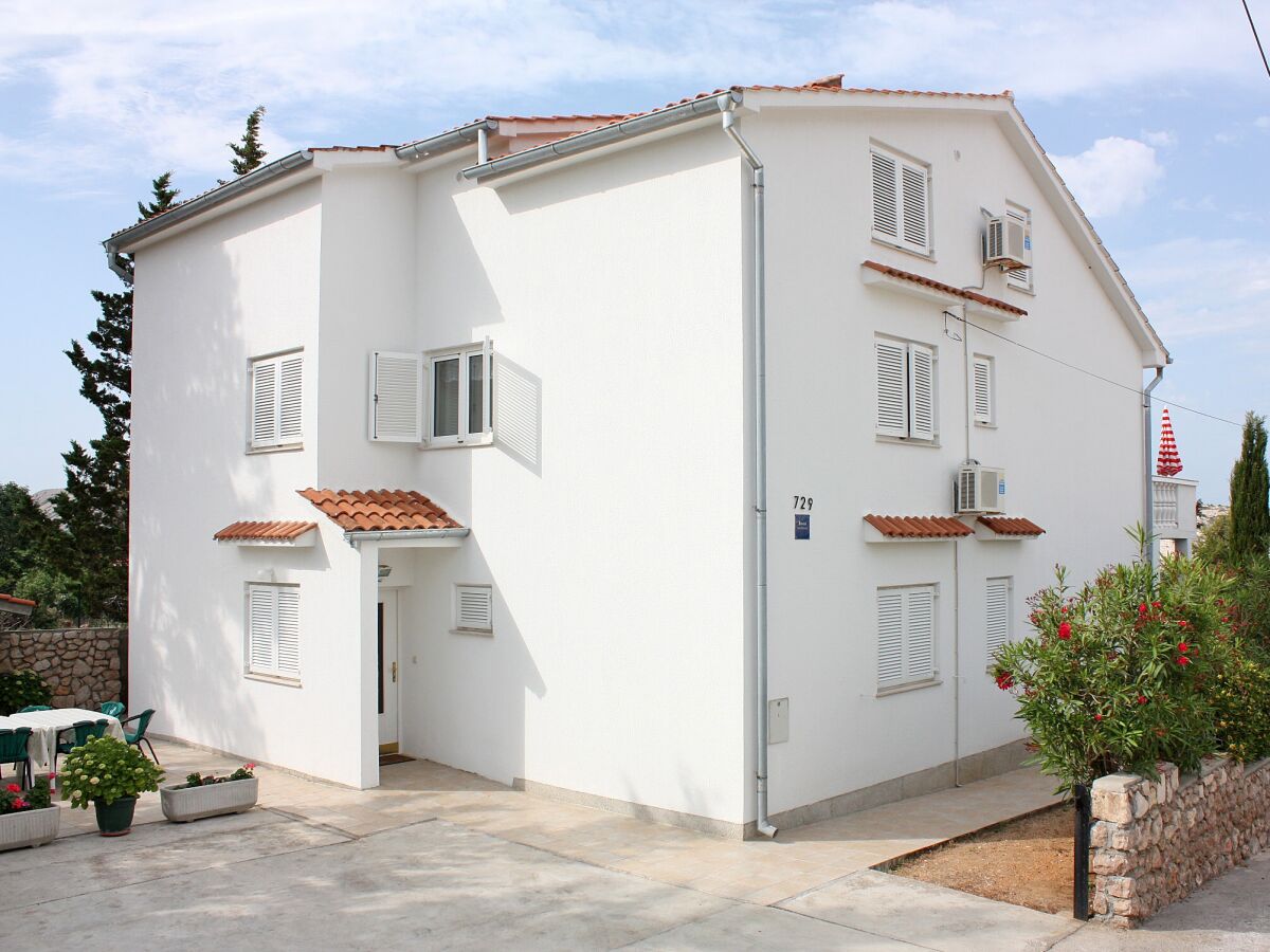 Apartment Two bedroom apartment with terrace and sea view Barbat, Rab A-4962-a - Outdoor photo 3