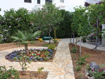 Apartment Two bedroom apartment with terrace and sea view Barbat, Rab A-4962-a - Outdoor photo 5