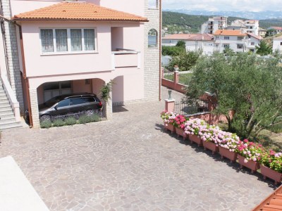 Holiday room with terrace and sea view Supetarska Draga - Donja, Rab S-5033-c - Outdoor photo 19