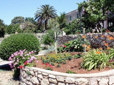 Holiday room with terrace and sea view Barbat, Rab S-5070-a - Outdoor photo 12