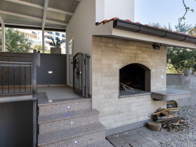 Apartment One bedroom apartment with balcony Duće, Omiš A-5973-a - Outdoor photo 8