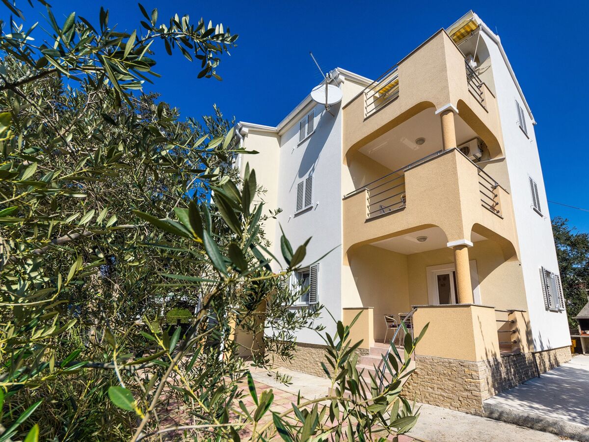 Apartment One bedroom apartment near beach Vrsi - Mulo, Zadar A-5951-c - Outdoor photo 3