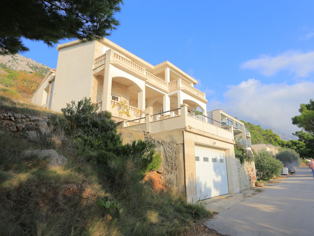 Apartment One bedroom apartment with terrace and sea view Brela, Makarska A-6006-a - Outdoor photo 3