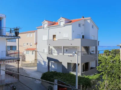 Apartment One bedroom apartment with terrace and sea view Podstrana, Split A-6072-a in Podstrana - Apartment
