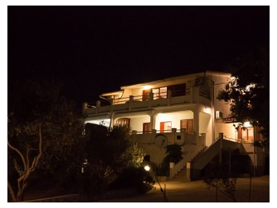 Apartment One bedroom apartment near beach Mandre, Pag A-6284-d - Outdoor photo 3