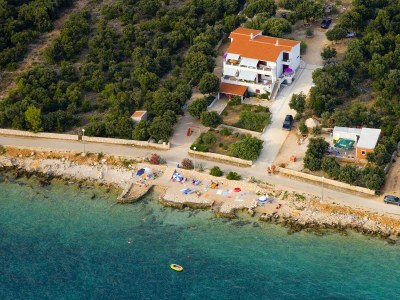 Apartment Studio flat near beach Mandre, Pag AS-6284-c in Kolan - Apartment