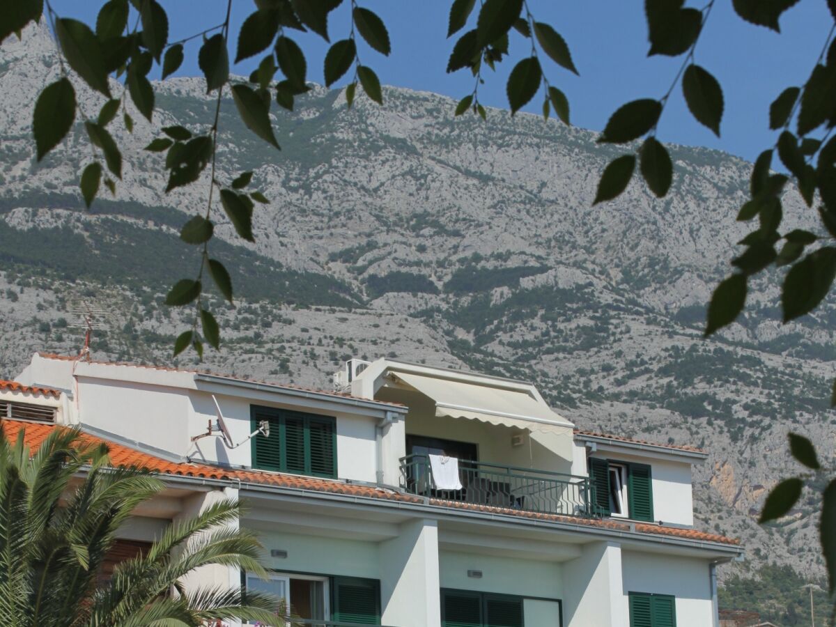 Apartment One bedroom apartment with balcony and sea view Makarska A-6632-b - Outdoor photo 2