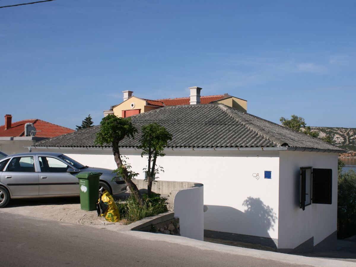 Apartment Three bedroom apartment near beach Stara Novalja, Pag A-6301-a - Outdoor photo 3