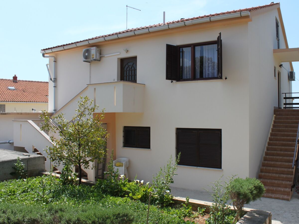 Apartment Two bedroom apartment near beach Cove Mulobedanj, Pag A-6275-a - Outdoor photo 5