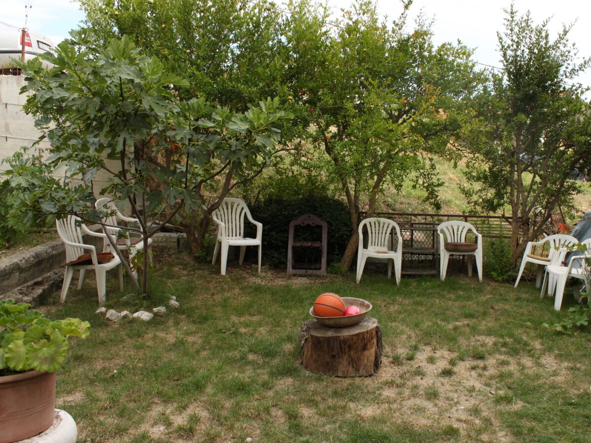 Apartment One bedroom apartment with terrace and sea view Gradac, Makarska A-6820-a - Outdoor photo 3