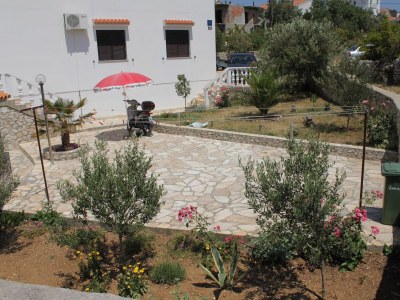 Apartment Two bedroom apartment with terrace and sea view Novalja, Pag A-6524-a - Outdoor photo 8