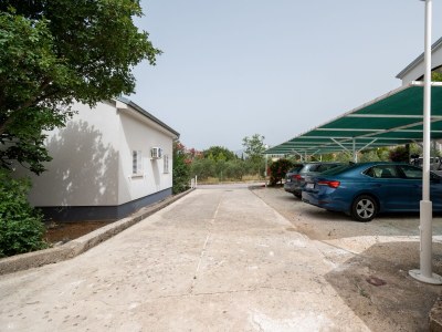 Apartment Apartments by the sea Starigrad, Paklenica - 6580 - Outdoor photo 5