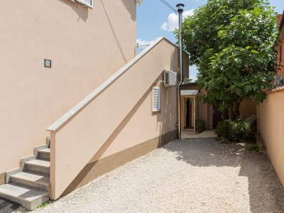 Apartment Apartments with parking space Tar, Poreč - 6948 - Outdoor photo 4