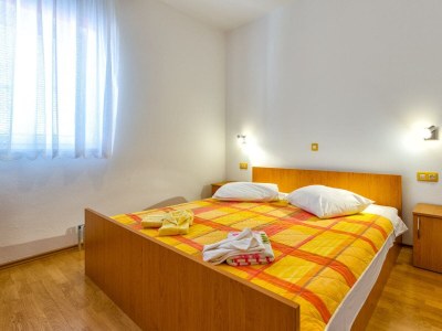 Apartment Two bedroom apartment with terrace and sea view Mali Lošinj, Lošinj A-8026-b - Outdoor photo 12