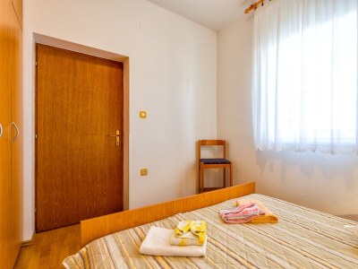 Apartment Two bedroom apartment with terrace and sea view Mali Lošinj, Lošinj A-8026-b - Outdoor photo 19