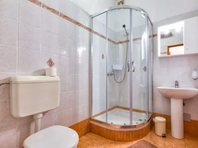 Apartment Two bedroom apartment with terrace and sea view Mali Lošinj, Lošinj A-8026-b - Outdoor photo 24