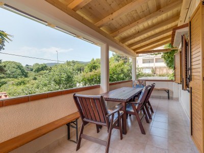 Apartment Two bedroom apartment with terrace Nerezine, Lošinj A-8049-a - Outdoor photo 27