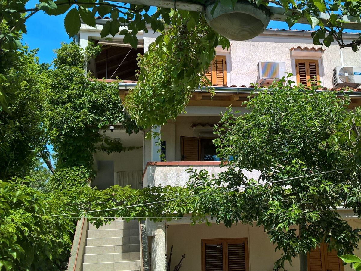 Holiday room Apartments and rooms with parking space Nerezine, Lošinj - 8049 - Outdoor photo 2
