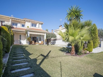 Villa Belvilla by OYO Casa Linda - Outdoor photo 11