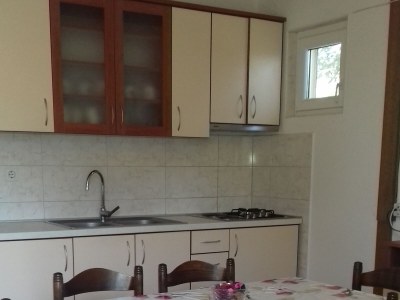 Apartment Two bedroom apartment with terrace Kukljica, Ugljan A-8277-a - Outdoor photo 4