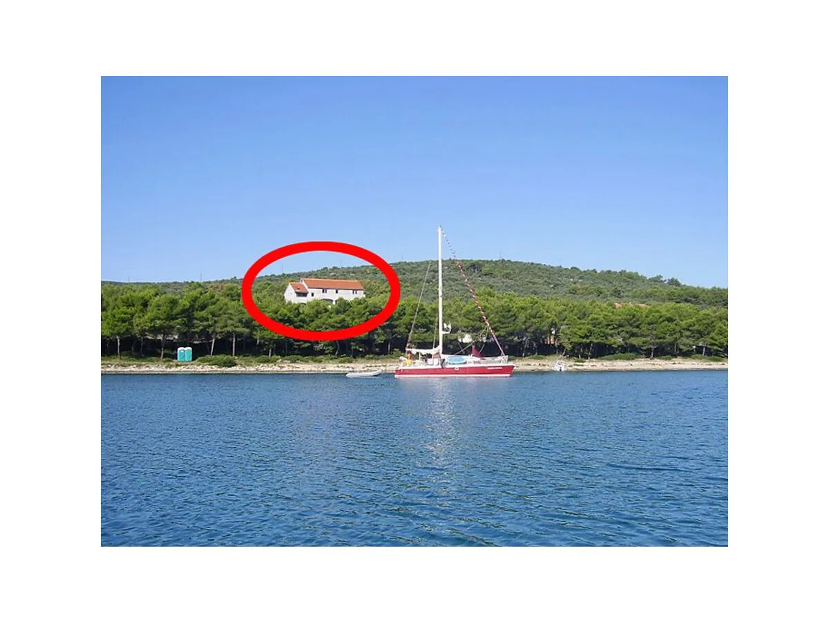 Apartment Studio flat near beach Cove Mala Lamjana, Ugljan AS-8461-a