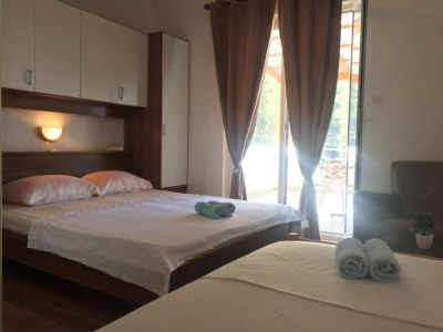 Apartment Studio flat near beach Cove Mala Pogorila, Hvar AS-8952-c - Outdoor photo 16