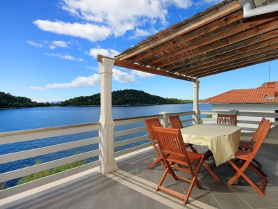 Apartment Two bedroom apartment near beach Karbuni, Korčula A-9308-a in Blato - Apartment