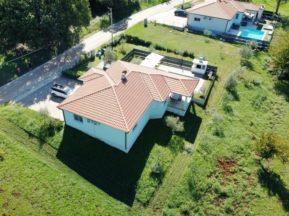 Holiday house Three bedroom house with terrace Buroli, Umag K-22400 - Outdoor photo 2