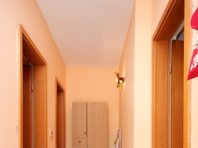 Apartment One bedroom apartment near beach Karbuni, Korčula A-9308-c - Outdoor photo 24