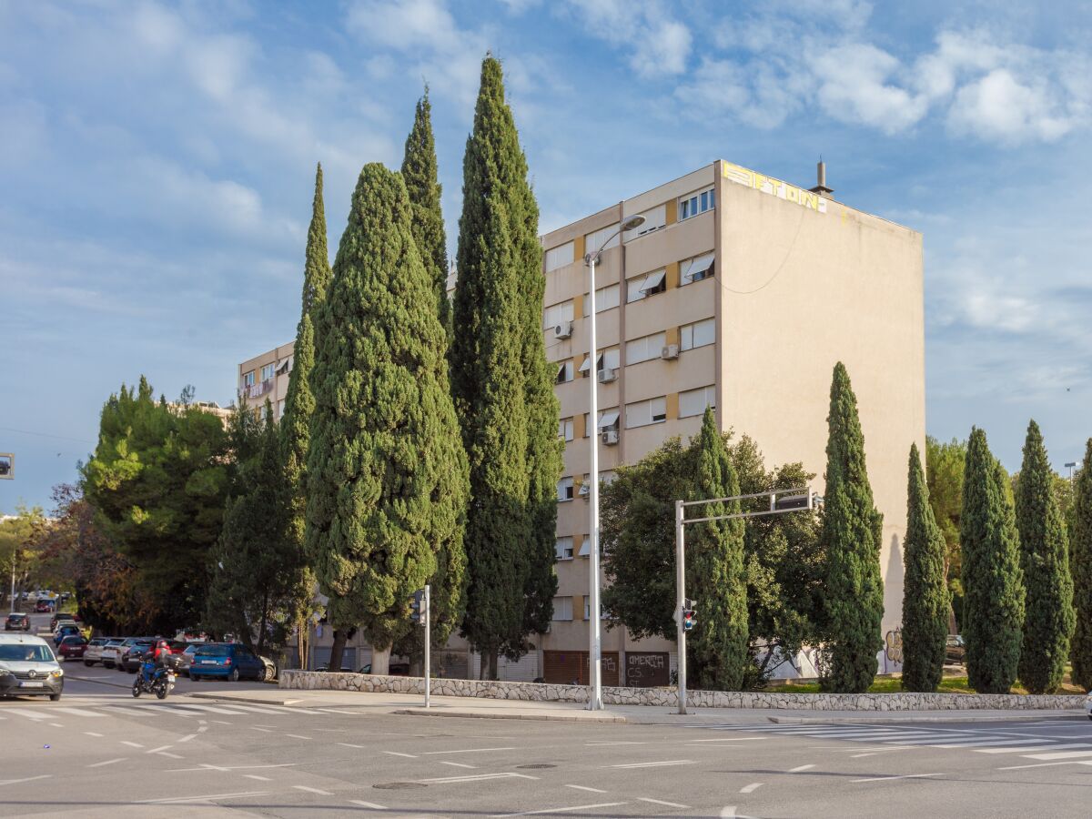 Apartment One bedroom apartment with air-conditioning Split A-20242-a