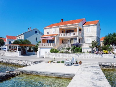 Apartment One bedroom apartment near beach Lumbarda, Korčula A-9325-b in Lumbarda - Apartment