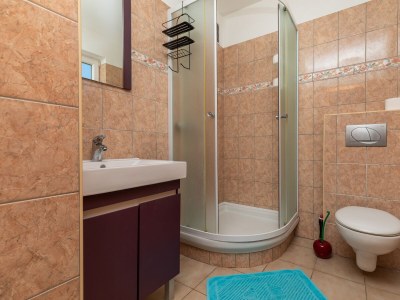 Apartment One bedroom apartment with terrace and sea view Igrane, Makarska A-22690-a - Outdoor photo 19