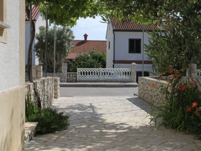 Apartment Four-bedroom apartment with terrace and sea view Mali Lošinj, Lošinj A-7978-b - Outdoor photo 16
