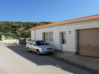 Apartment Two bedroom apartment near beach Zavalatica, Korčula A-9315-a - Outdoor photo 15