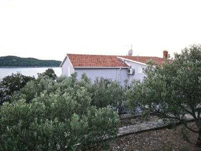 Apartment One bedroom apartment near beach Prižba, Korčula A-9255-a - Outdoor photo 4