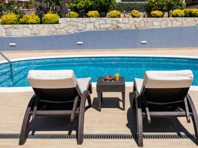 Apartment Two bedroom apartment near beach Prižba, Korčula A-10056-d - Outdoor photo 13
