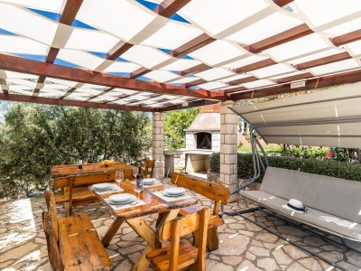 Apartment Two bedroom apartment near beach Prižba, Korčula A-10056-d - Outdoor photo 17