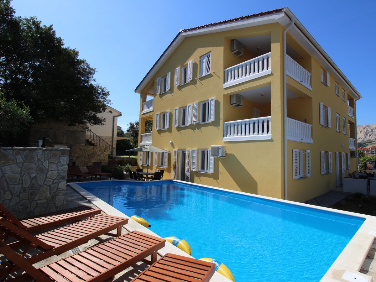 Apartment One bedroom apartment with terrace Baška, Krk A-18733-d - Outdoor photo 2