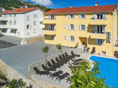 Apartment One bedroom apartment with air-conditioning Baška, Krk A-18785-a - Outdoor photo 7