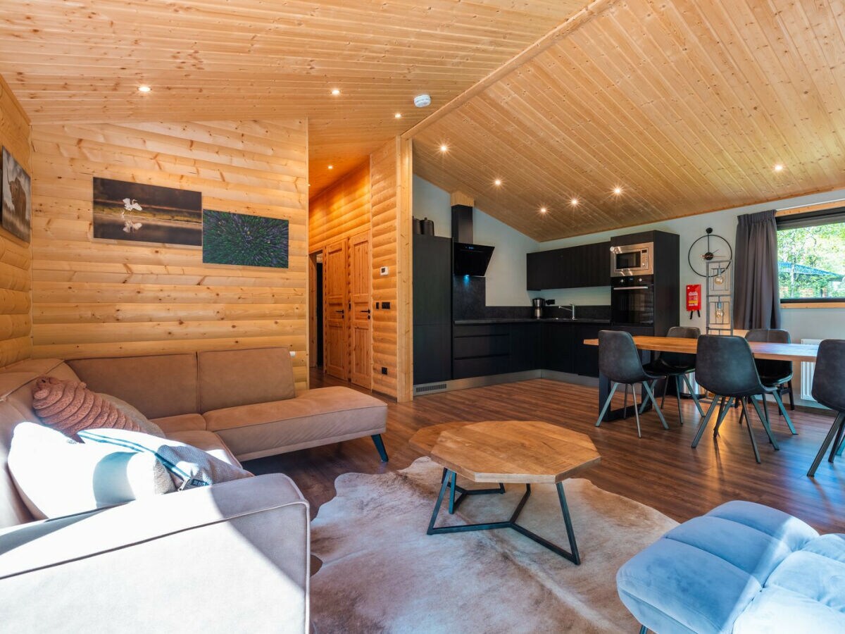 Chalet Vakantiepark De Wiltzangh - Esborg Lodge Hottub 6 - Features photo 5