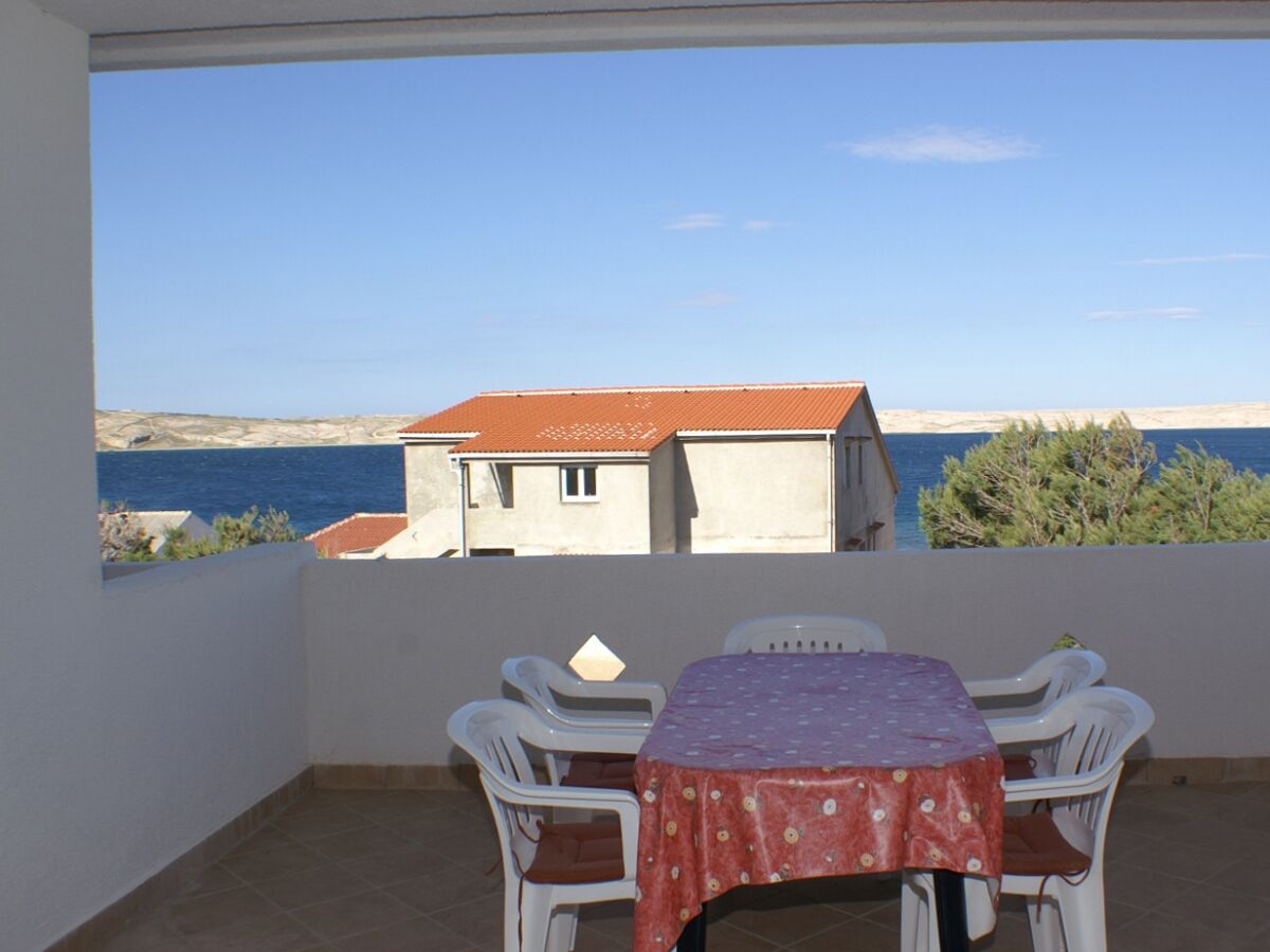 Apartment One bedroom apartment near beach Kustići, Pag A-4087-b
