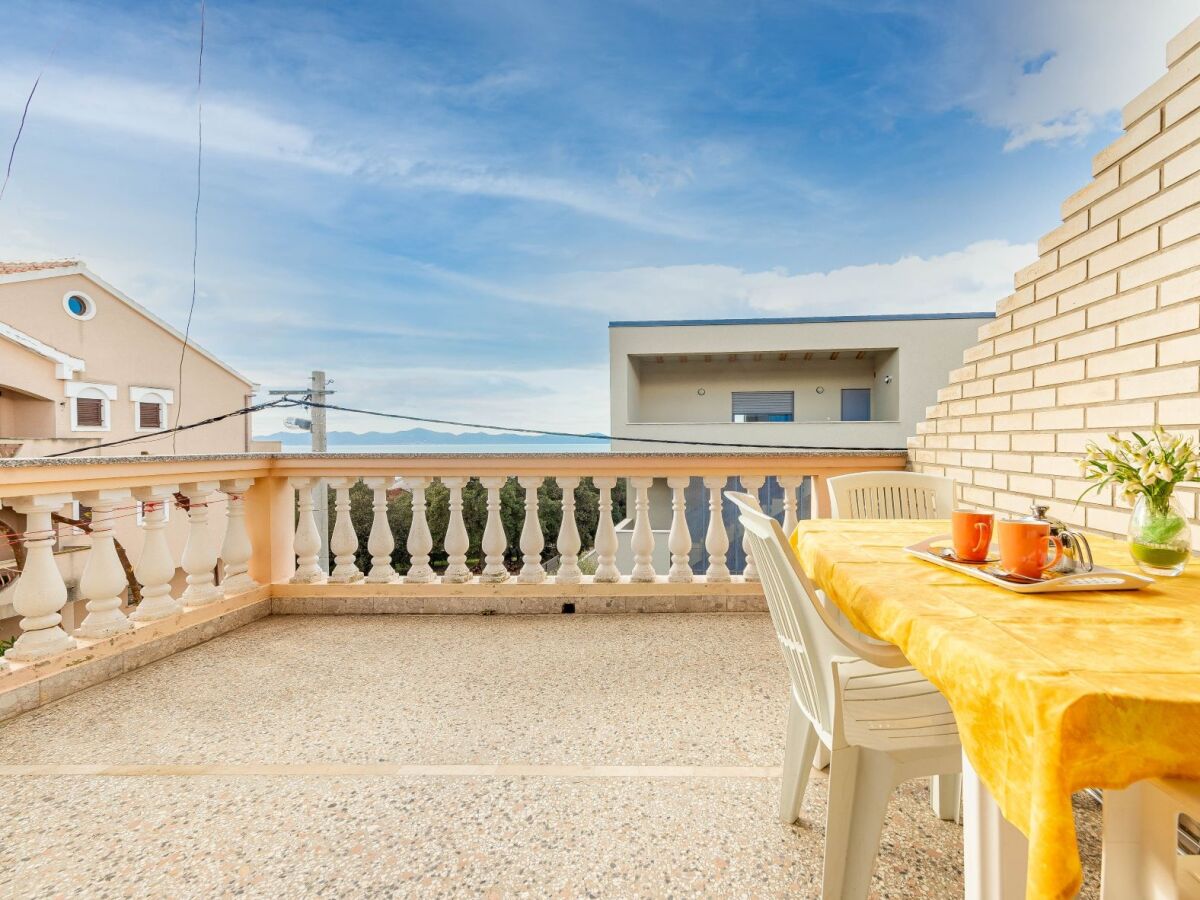 Apartment One bedroom apartment with terrace and sea view Kožino, Zadar A-5749-c