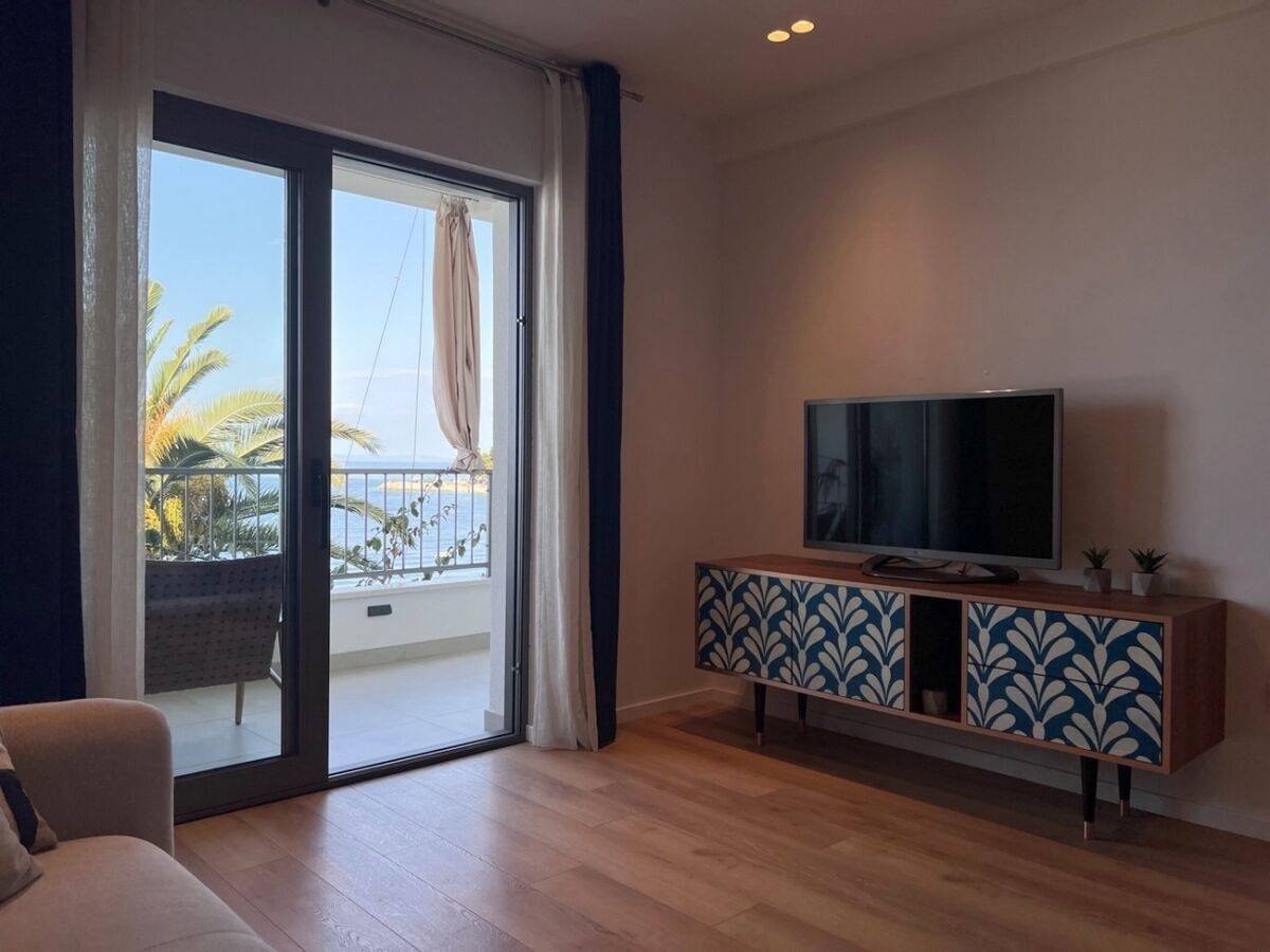 Apartment One bedroom apartment near beach Gornja Podgora, Makarska A-21736-a - Outdoor photo 4