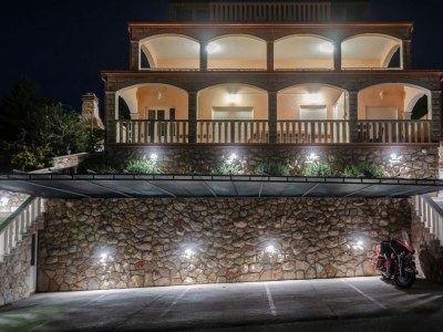 Apartment Two bedroom apartment near beach Prižba, Korčula A-23712-c - Outdoor photo 5