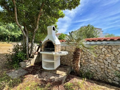 Apartment Two bedroom apartment near beach Šilo, Krk A-18704-f - Outdoor photo 6