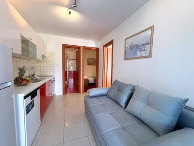 Apartment Two bedroom apartment near beach Šilo, Krk A-18704-f - Outdoor photo 10