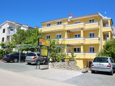 Apartment Two bedroom apartment with terrace Baška, Krk A-18716-a - Outdoor photo 2