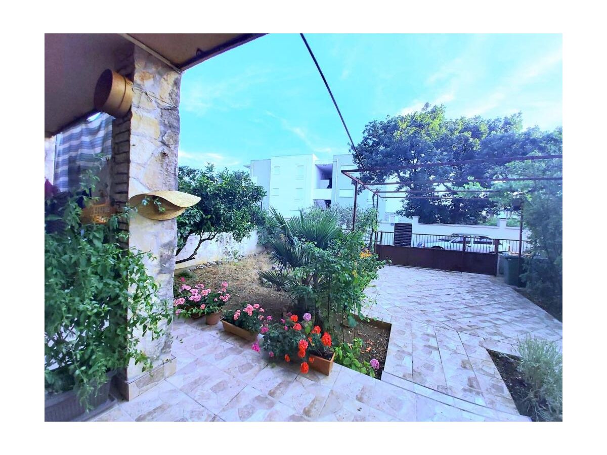 Apartment Three bedroom apartment with balcony Vodice A-18959-a