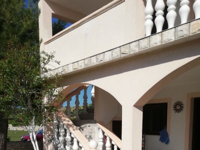 Apartment Two bedroom apartment with terrace and sea view Vir - Lozice, Vir A-21047-c - Outdoor photo 10
