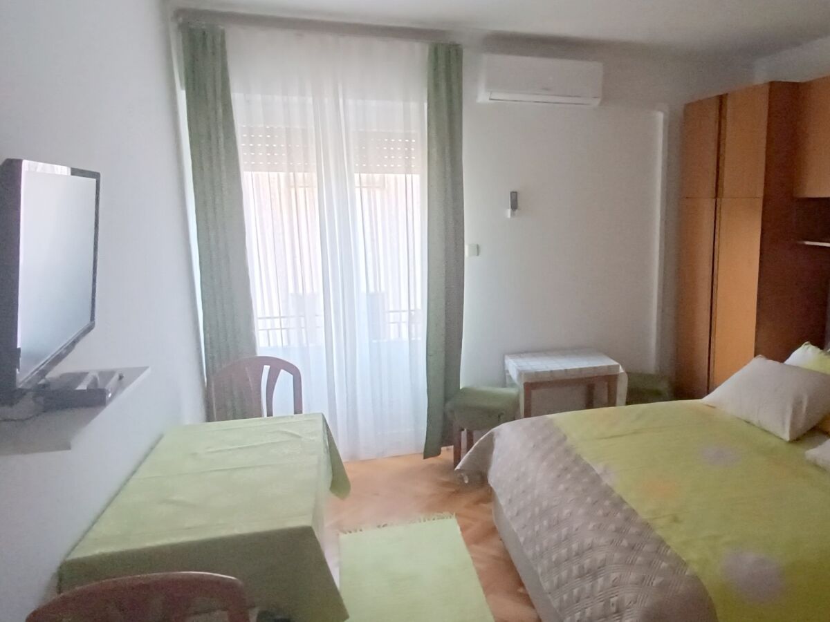 Apartment Studio flat with air-conditioning Banjol, Rab AS-23095-a